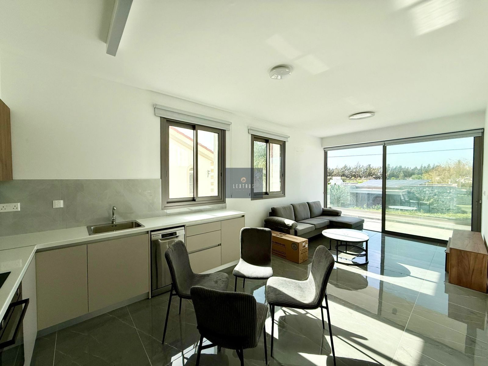 Modern Two Bedroom Apartment in Central Kato Polemidia — for rent in Kato Polemidia, Limassol, Cyprus