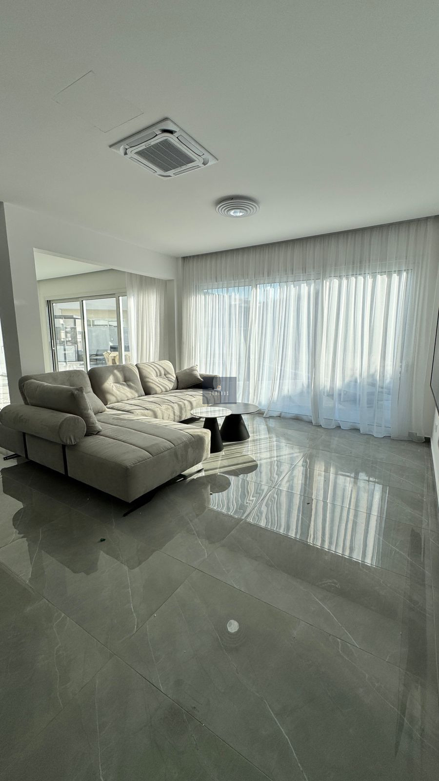 Modern Brand-New 5-Bedroom Villa with Private Pool & Rooftop Terrace — for rent in Agios Tychonas, Limassol, Cyprus
