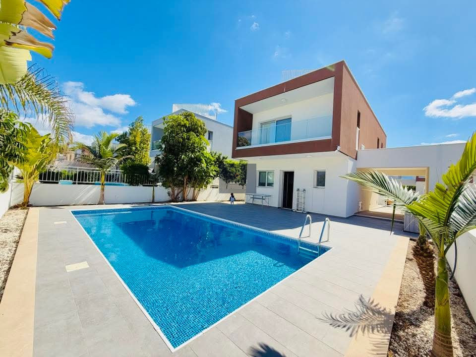 Brand New 3-Bedroom Villa for Rent in Universal, Paphos