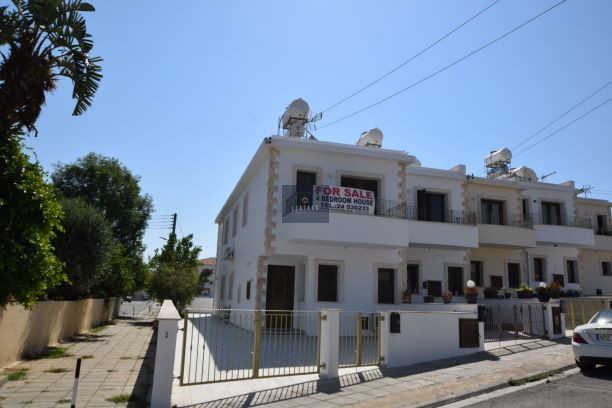 Spacious Unfurnished Four Bedroom Home in Oroklini