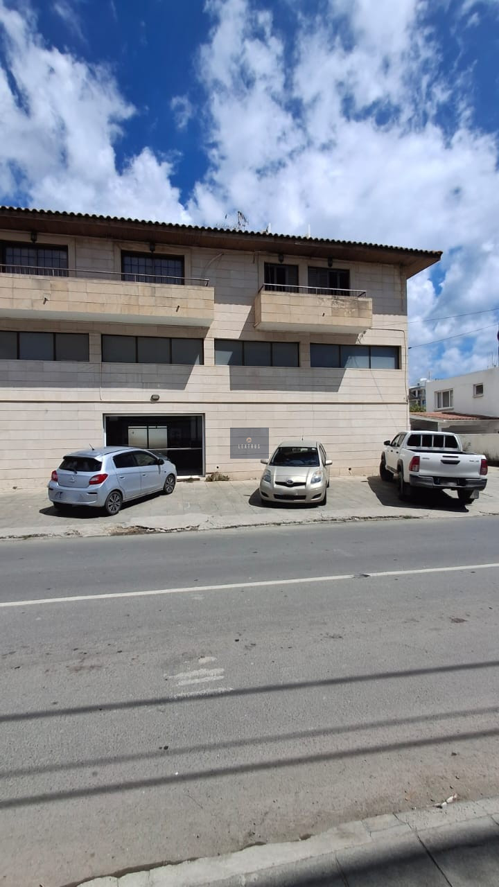 Commercial in SOTIROS, Larnaca