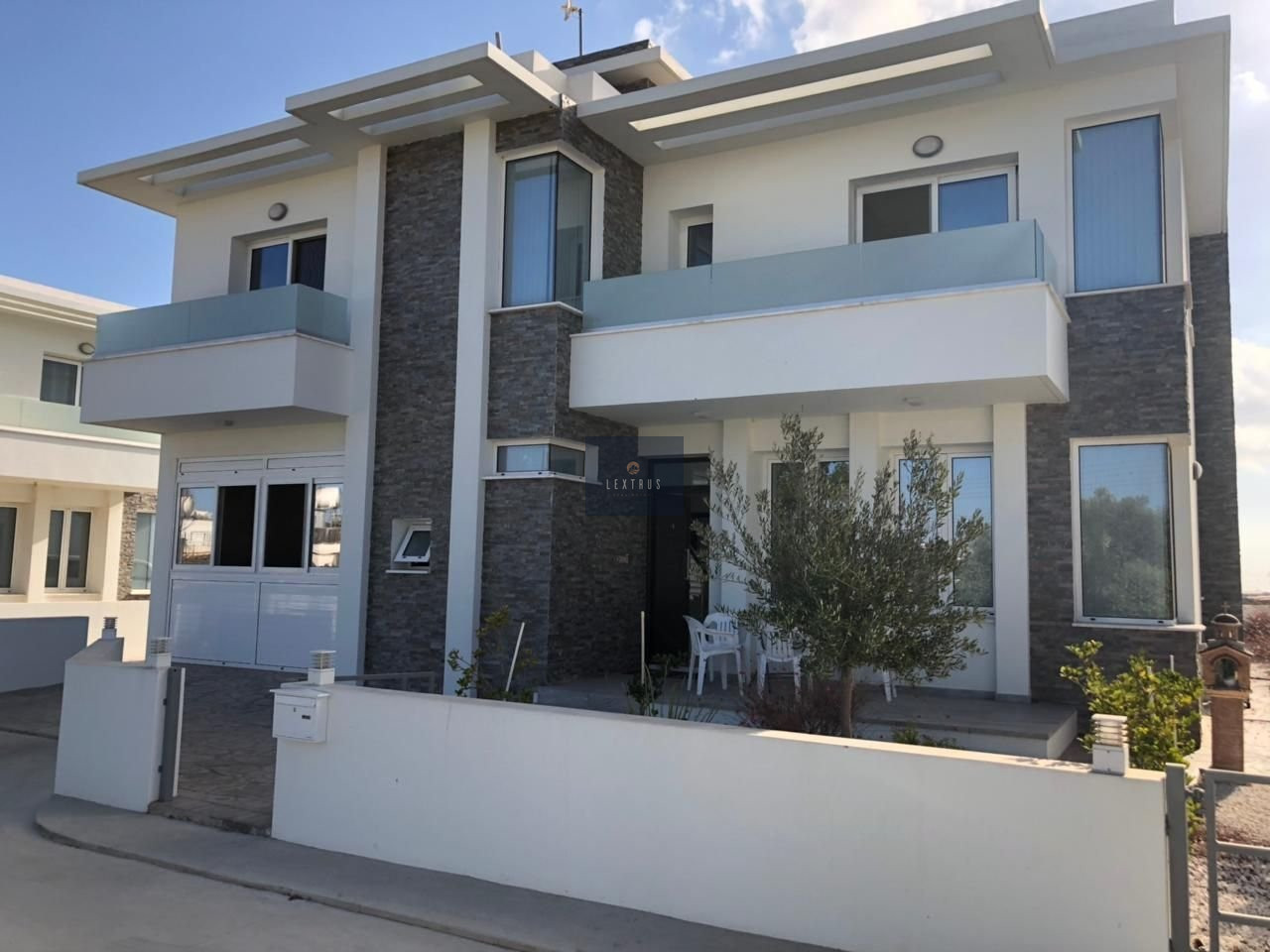 Luxury Bedroom Detached Villa in Paralimni, Famagusta
