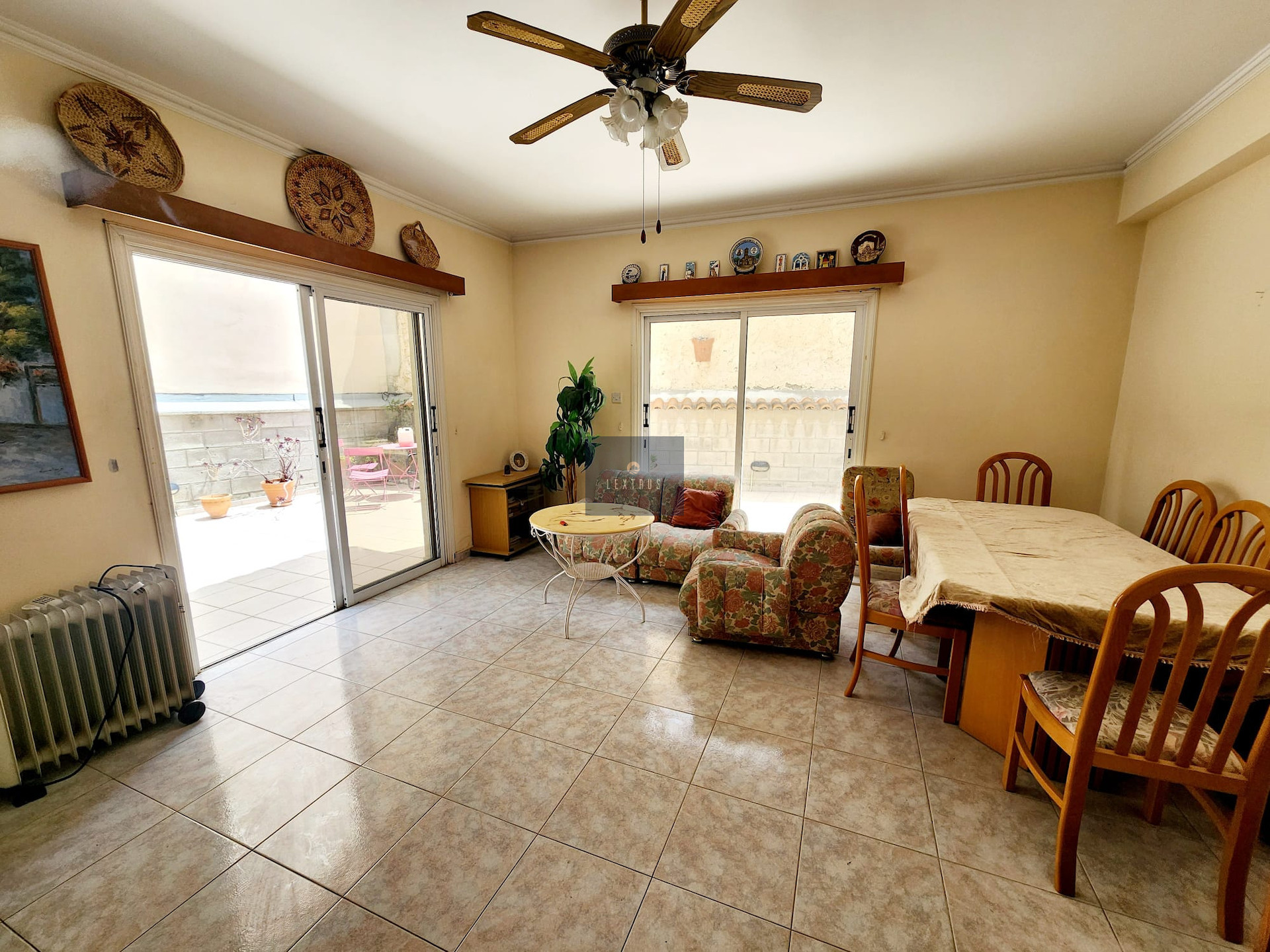 Spacious House Three Bedrooms