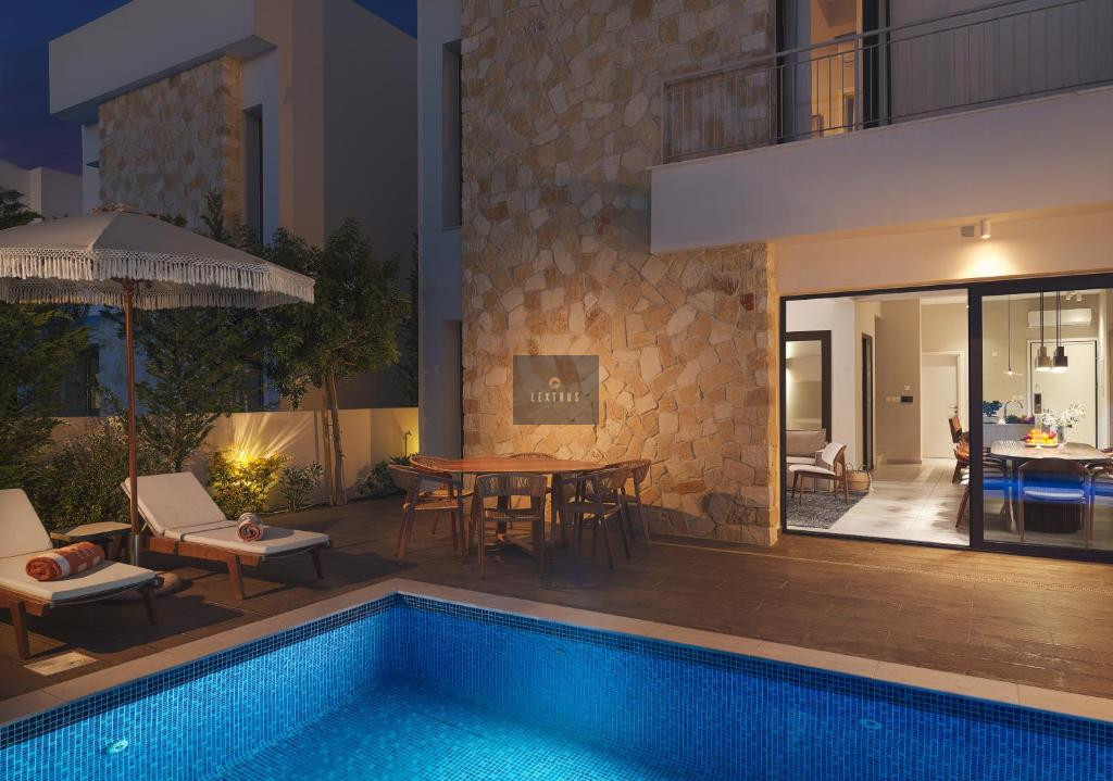 Brand New 4 Bedrooms Oroklini Villa Fully Furnished With Private Pool