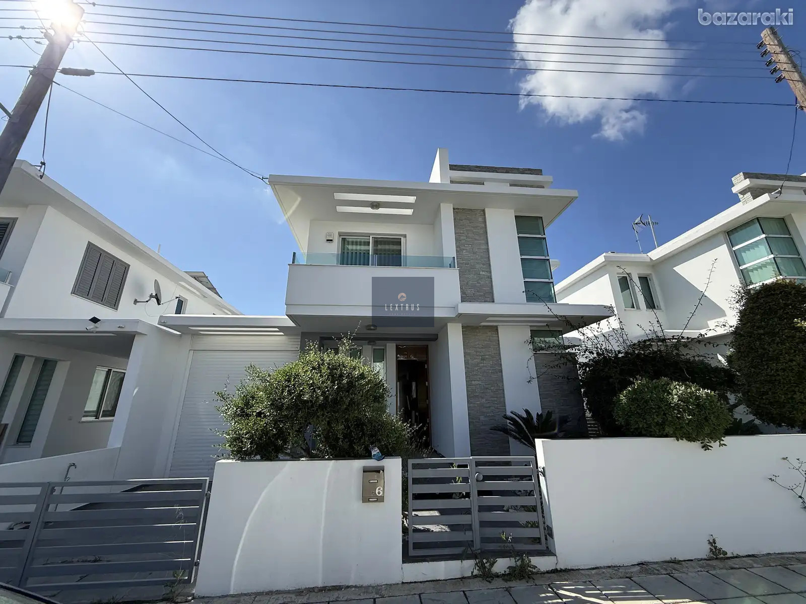 Listing 18273