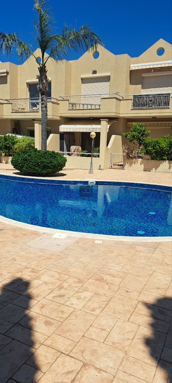 2-bedroom Maisonette in Germasogeia Tourist Area, Limassol