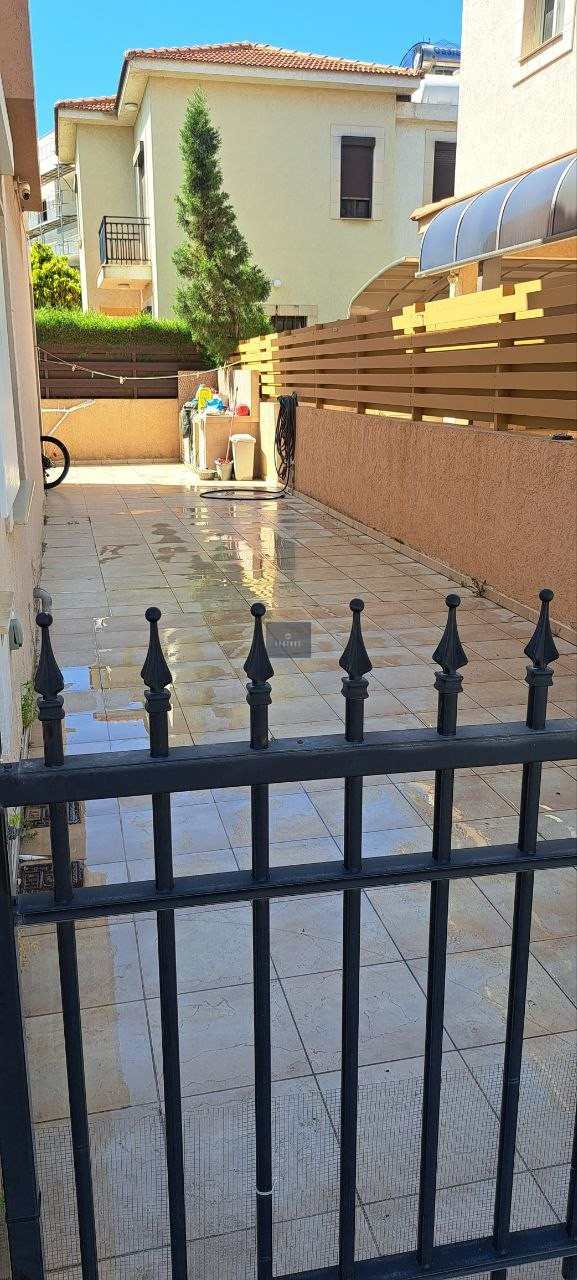 Fully Furnished Five Bedroom House in Germasogeia