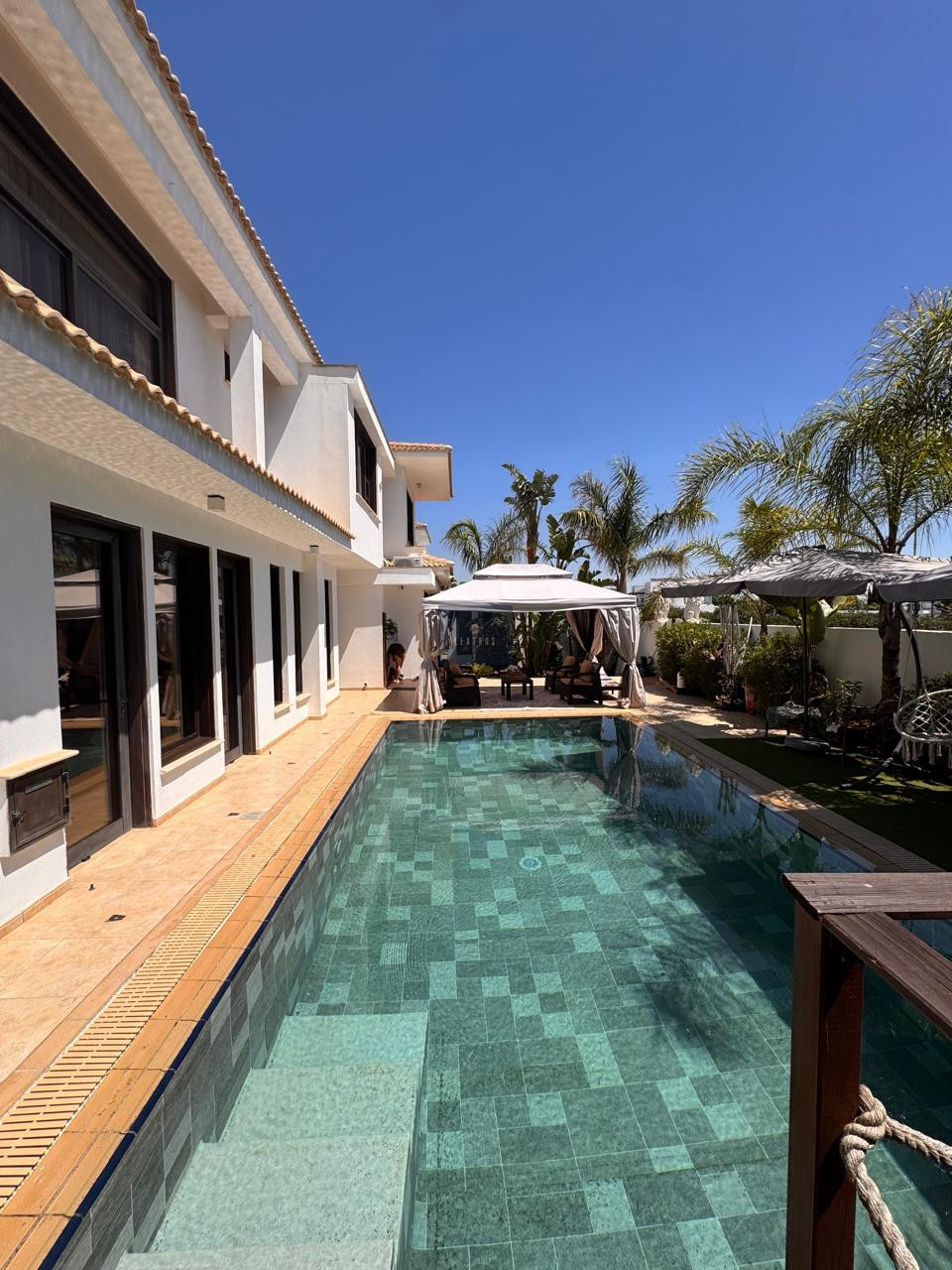 Luxury 4-Bedroom Detached Villa for Sale in Oroklini Tourist Area, Larnaca