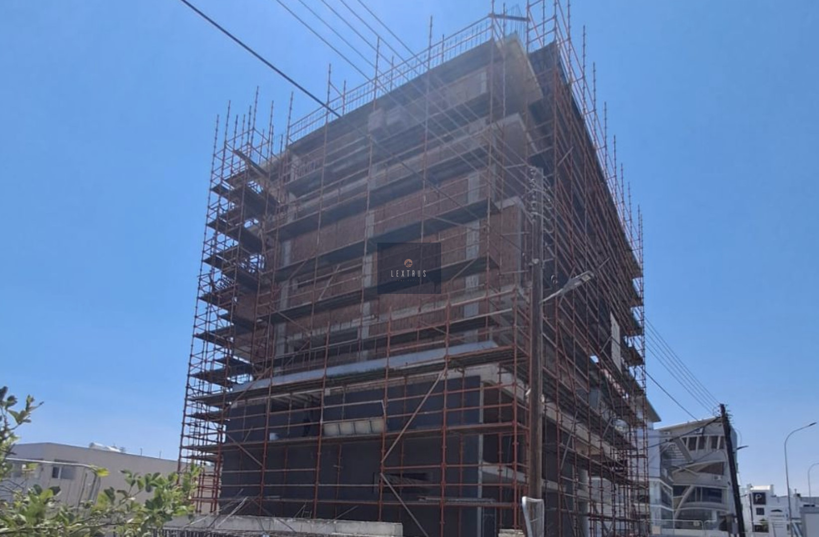 Modern Ground-Floor Office for Sale Prime Location Near Metropolis Mall 18666