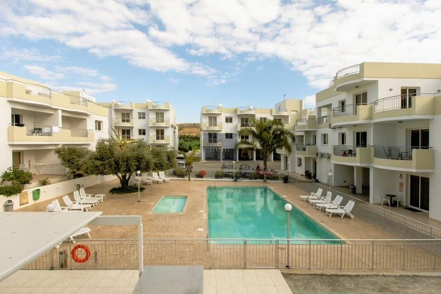 GROUND FLOOR 2 BEDROOM APARTMENT FOR SALE IN PYLA/LARNACA