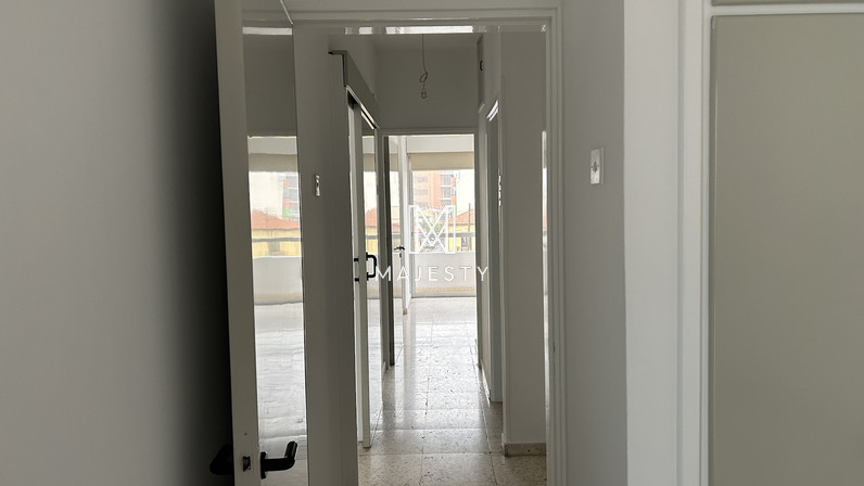 Γραφείο 95 μ² προς ενοικίαση στην τοποθεσία Agia Zoni, Limassol, Cyprus
