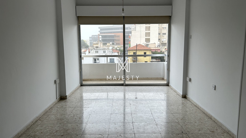 Γραφείο 95 μ² προς ενοικίαση στην τοποθεσία Agia Zoni, Limassol, Cyprus