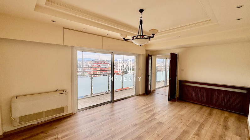5-bedroom apartments for rent 250 m² in Agia Zoni, Limassol, Cyprus