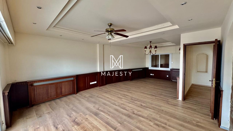 5-bedroom apartments for rent 250 m² in Agia Zoni, Limassol, Cyprus