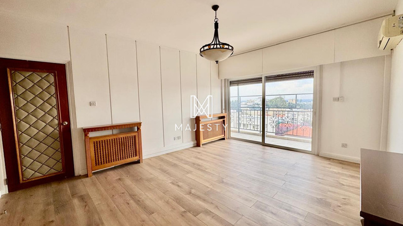 5-bedroom apartments for rent 250 m² in Agia Zoni, Limassol, Cyprus