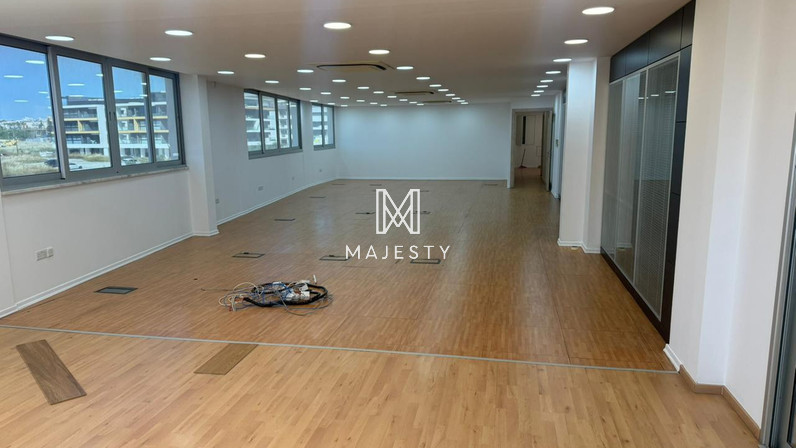 Office 300 m² for rent in Agios Athanasios, Limassol, Cyprus