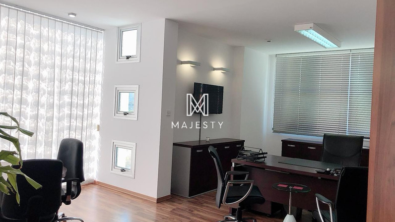 Здание 570 м² в аренду в Katholiki, Limassol, Cyprus