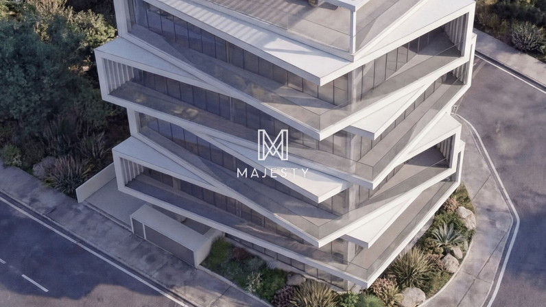 Building 726 m² for rent in Kapsalos, Limassol, Cyprus