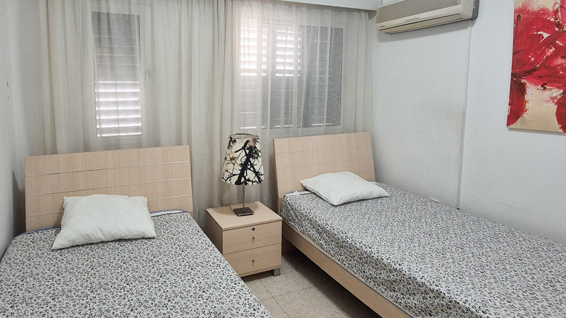 Εμπορικά ακίνητα 88 μ² προς ενοικίαση στην τοποθεσία Oroklini (Tourist), Larnaca City Suburbs, Cyprus
