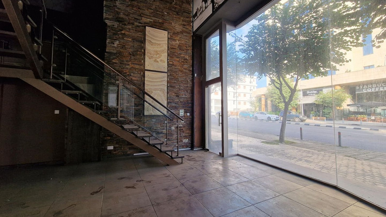Trading area 386 m² for sale in Agioi Omologites, Nicosia City Centre, Cyprus