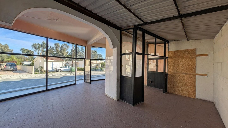 Trading area 200 m² for sale in Anafotida, Larnaca Countryside, Cyprus