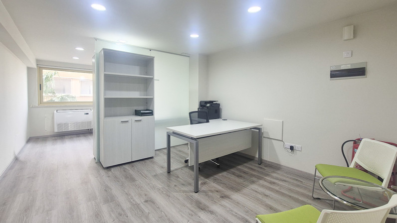 Офис 54 м² в аренду в Nicosia - Tripiotis, Nicosia City Centre, Cyprus