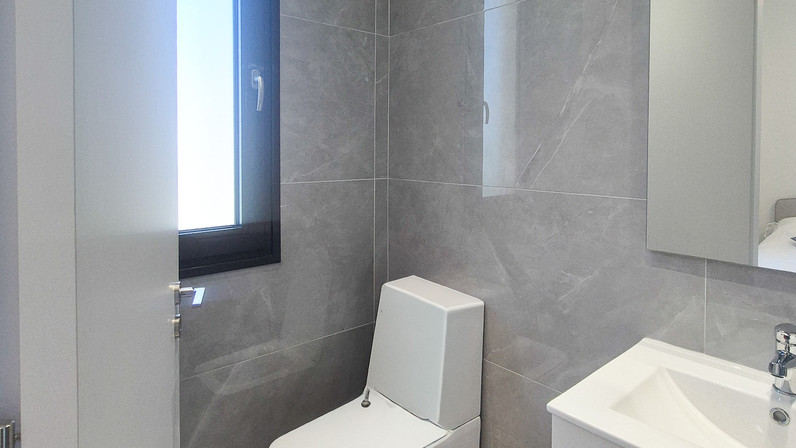 Εμπορικά ακίνητα 72 μ² προς ενοικίαση στην τοποθεσία Oroklini (Town), Larnaca City Suburbs, Cyprus