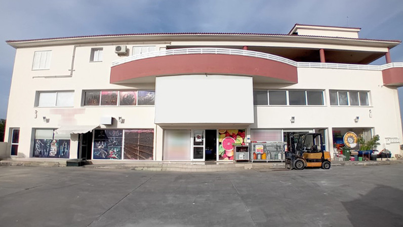 Κτίριο 1041 μ² προς πώληση στην τοποθεσία Klirou, Nicosia Countryside, Cyprus