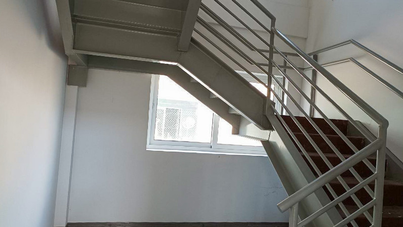 Warehouse 1450 m² for sale in Nisou, Nicosia Countryside, Cyprus