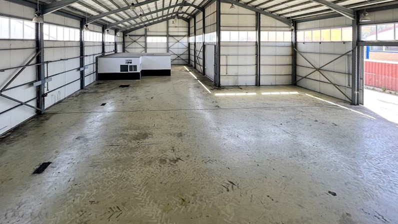 Warehouse 1450 m² for sale in Nisou, Nicosia Countryside, Cyprus