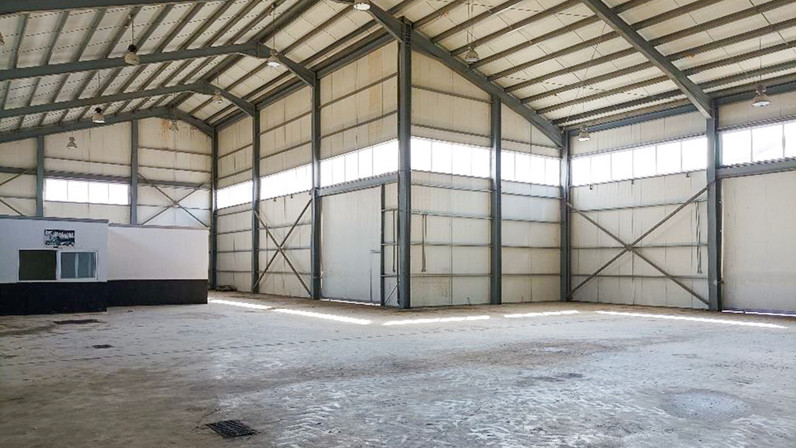 Warehouse 1450 m² for sale in Nisou, Nicosia Countryside, Cyprus