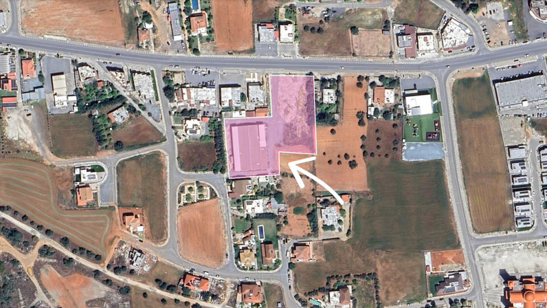 Warehouse 1095 m² for sale in Kokkinotrimithia, Nicosia Countryside, Cyprus