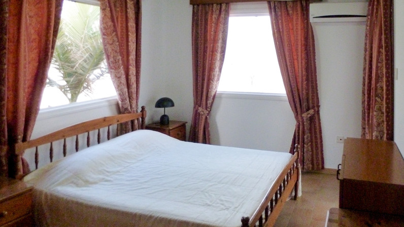 Отдельный дом в аренду 130 м² в Oroklini (Tourist), Larnaca City Suburbs, Cyprus