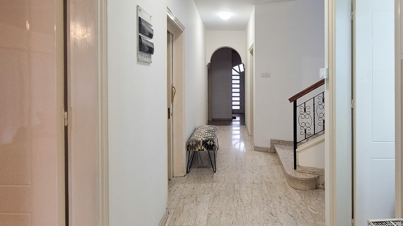 Detached house for rent 336 m² in Strovolos - Chryseleousa, Nicosia City Centre, Cyprus