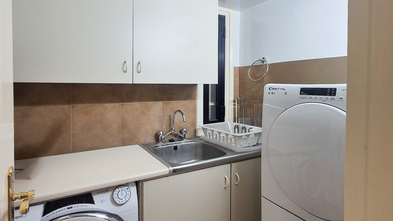 Detached house for rent 336 m² in Strovolos - Chryseleousa, Nicosia City Centre, Cyprus