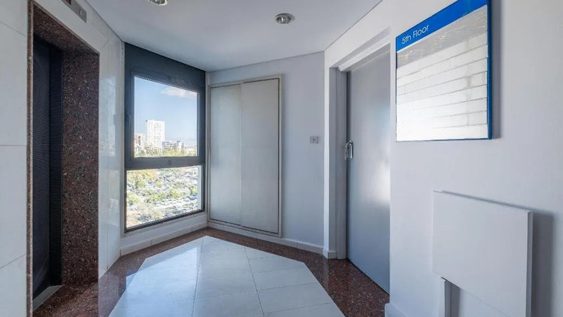 Office 240 m² for rent in Agioi Omologites, Nicosia City Centre, Cyprus