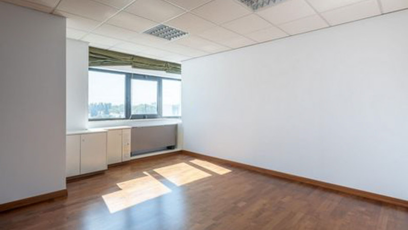 Office 240 m² for rent in Agioi Omologites, Nicosia City Centre, Cyprus