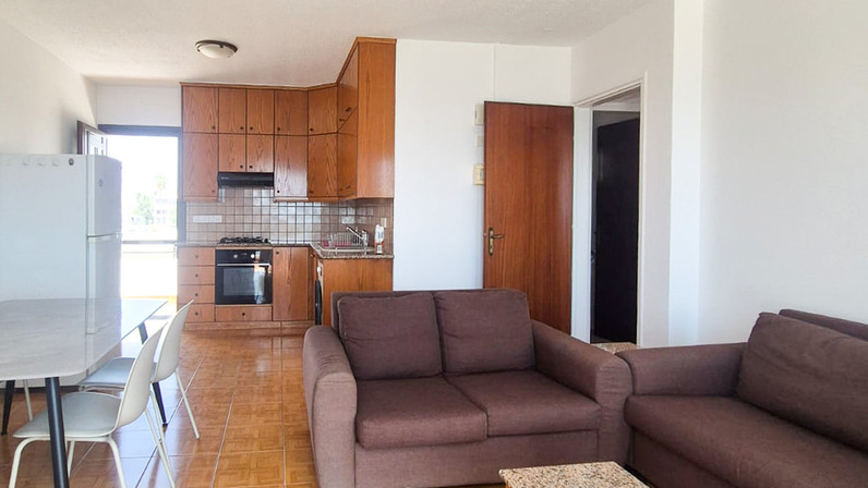 Εμπορικά ακίνητα 61 μ² προς ενοικίαση στην τοποθεσία Oroklini (Tourist), Larnaca City Suburbs, Cyprus