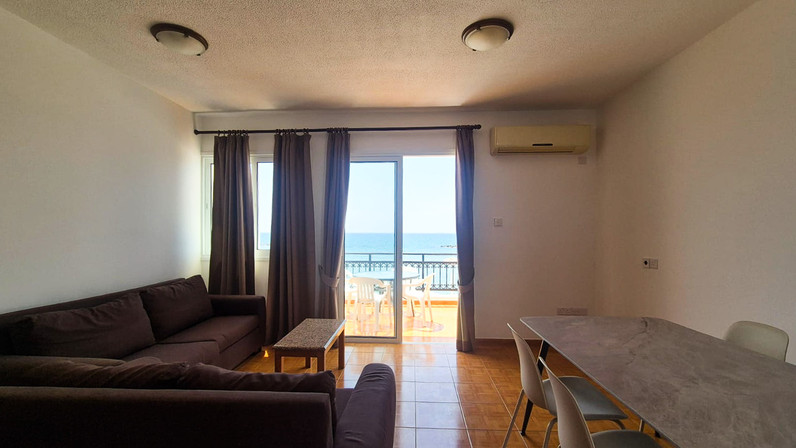 Εμπορικά ακίνητα 61 μ² προς ενοικίαση στην τοποθεσία Oroklini (Tourist), Larnaca City Suburbs, Cyprus