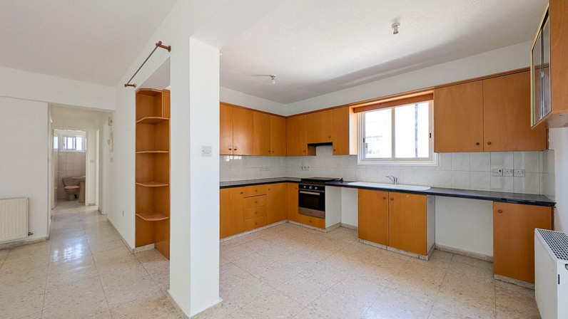 Εμπορικά ακίνητα 90 μ² προς πώληση στην τοποθεσία Nicosia - Aglatzia, Nicosia City Centre, Cyprus