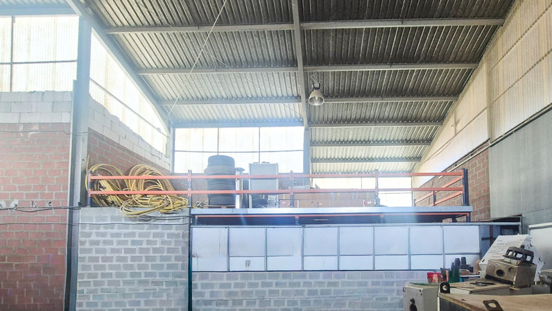 Warehouse 1250 m² for sale in Strovolos - Ap. Varnavas & Ag. Makarios, Nicosia City Centre, Cyprus