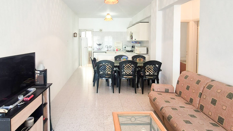 Commercial properties 57 m² for sale in Oroklini (Town), Larnaca City Suburbs, Cyprus