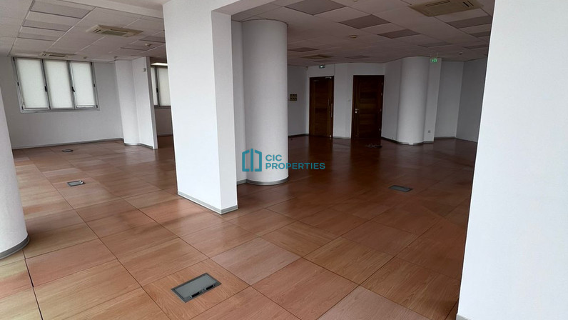 Γραφείο 200 μ² προς ενοικίαση στην τοποθεσία Finikoudes, Larnaca, Cyprus