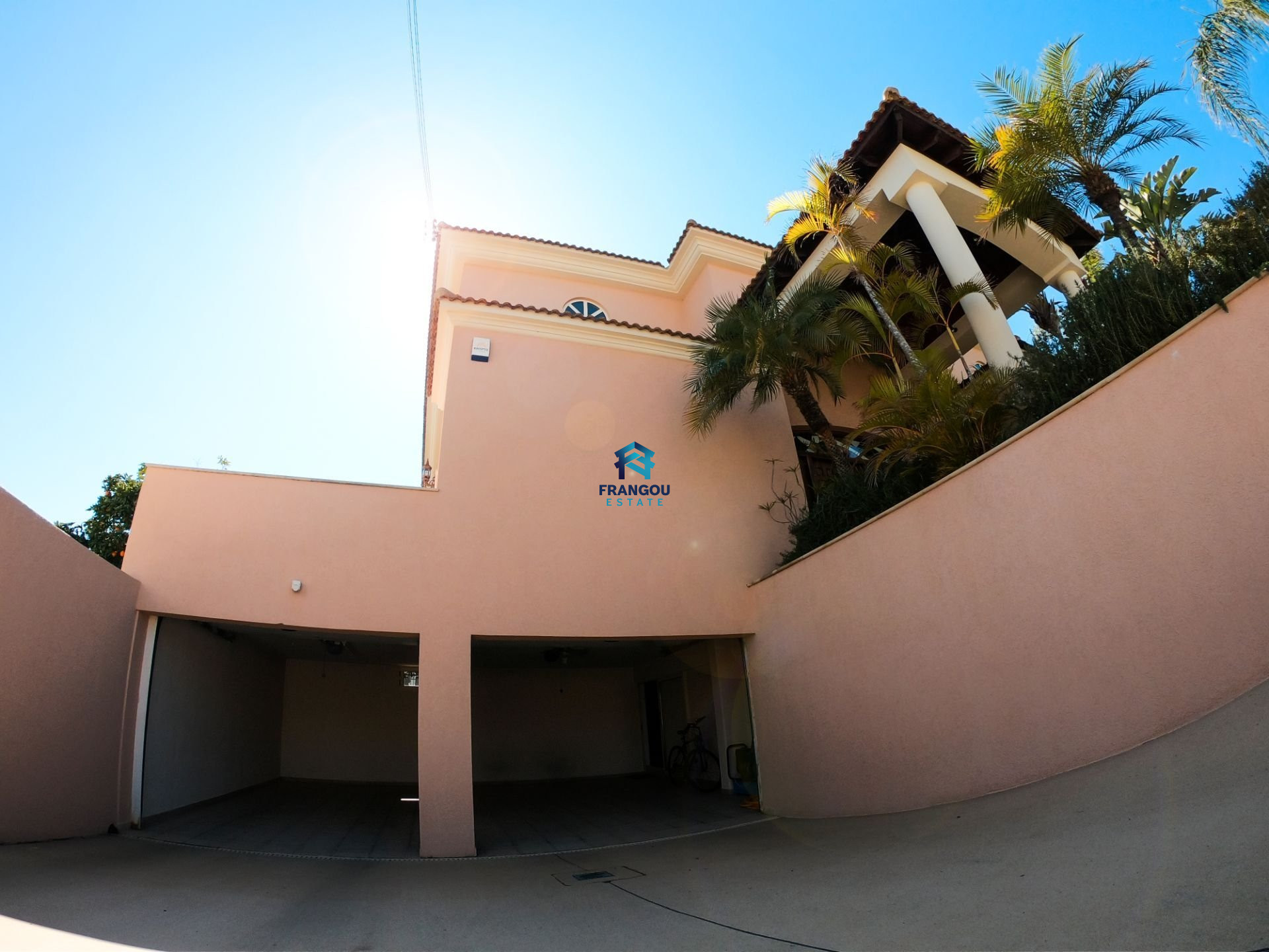 Luxury Villa For Sale