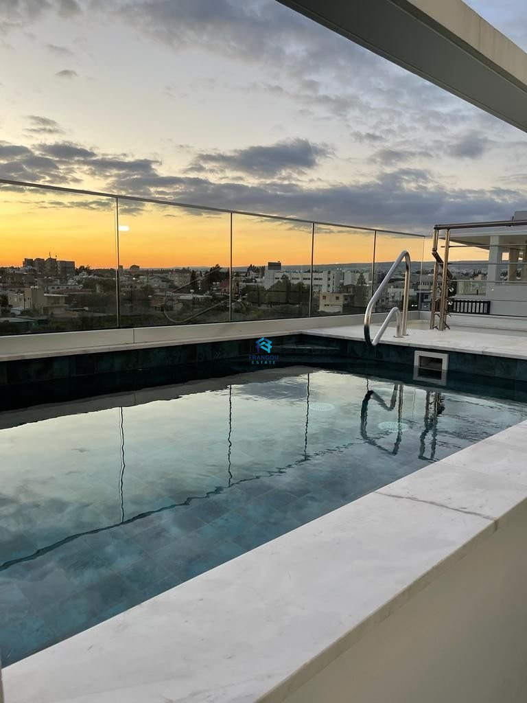 LUXURY PENTHOUSE FOR RENT