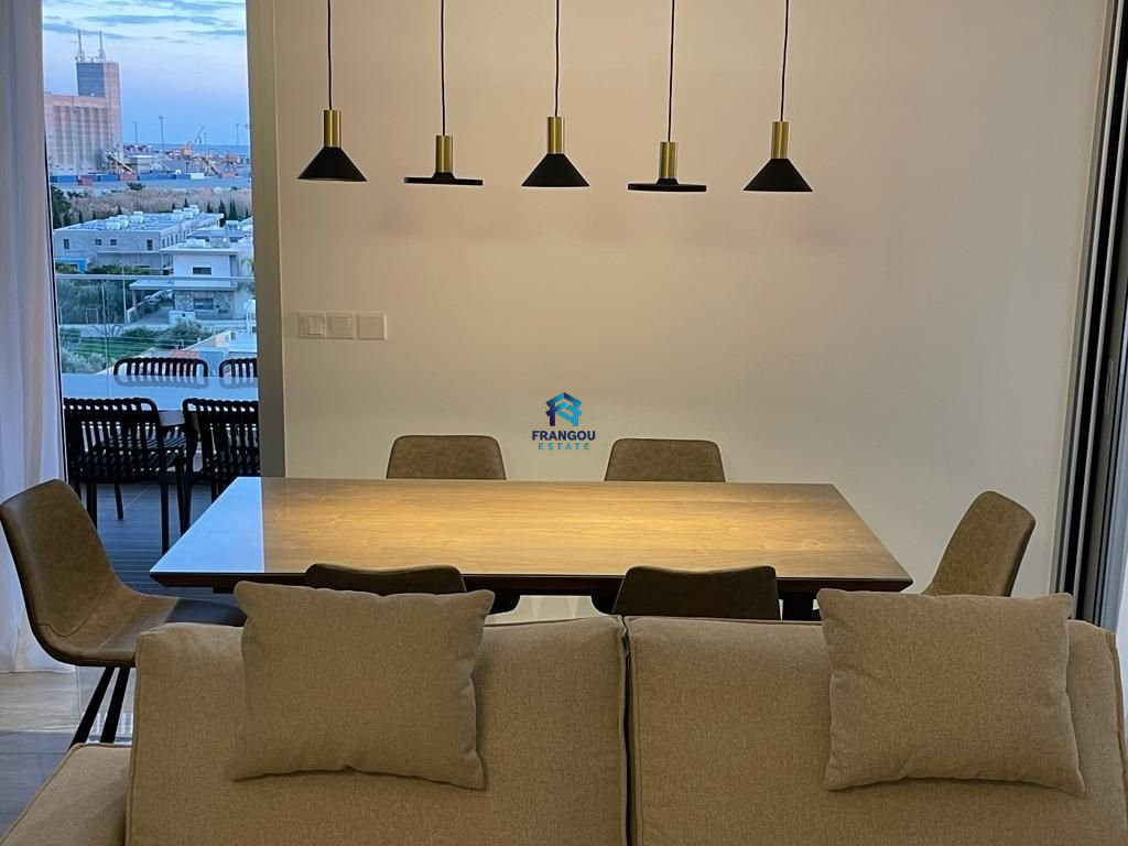 LUXURY PENTHOUSE FOR RENT