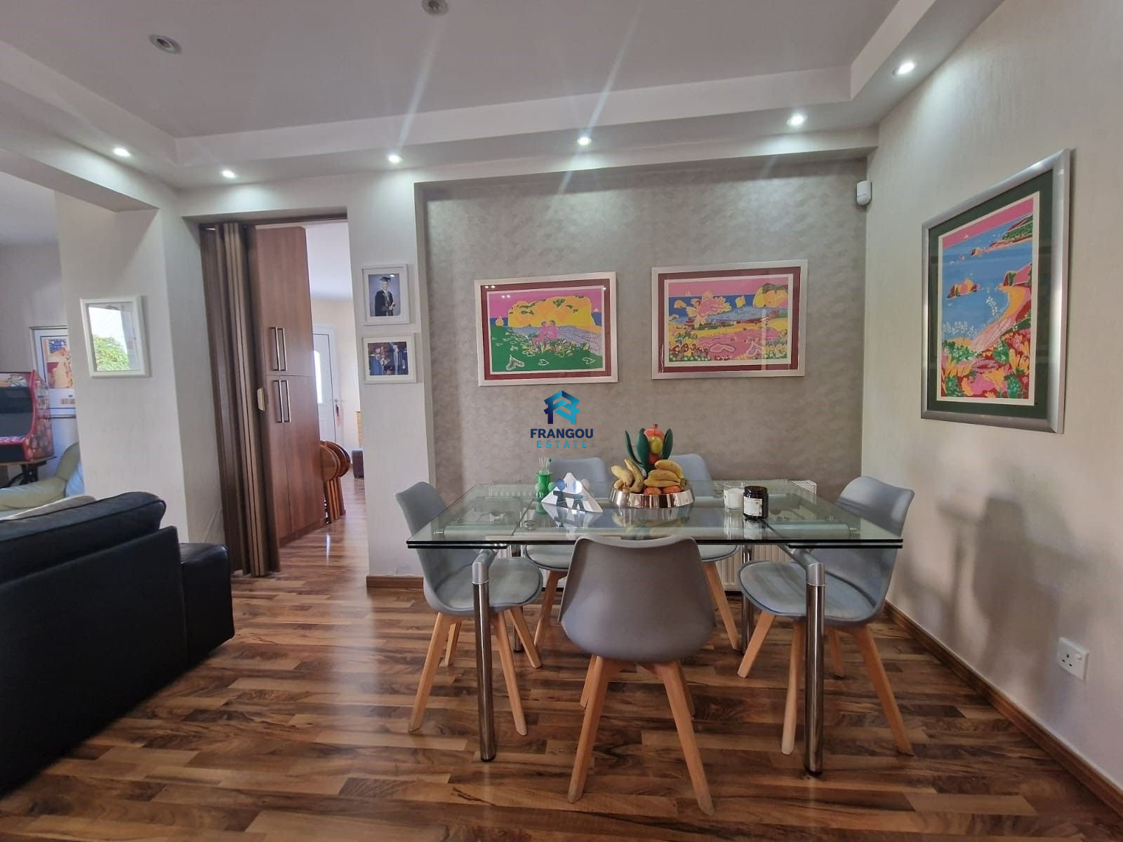 DETACHED HOUSE FOR RENT