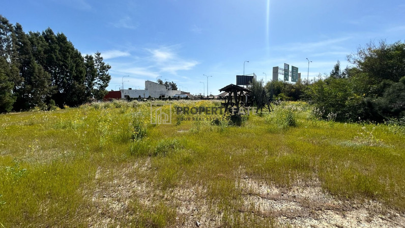 Plot of land for sale 1561 m² in Kato Polemidia, Limassol, Cyprus