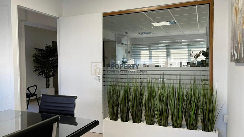 Γραφείο 200 μ² προς ενοικίαση στην τοποθεσία Mesa Geitonia, Limassol, Cyprus