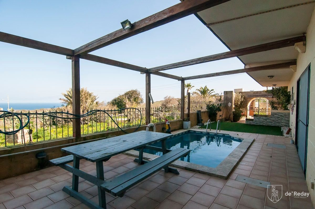 Spacious GroundFloor Apartment With Pool deReday Gozo Homes Long Lets
